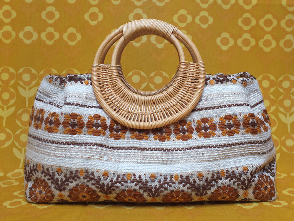 Handmade retro hand bag