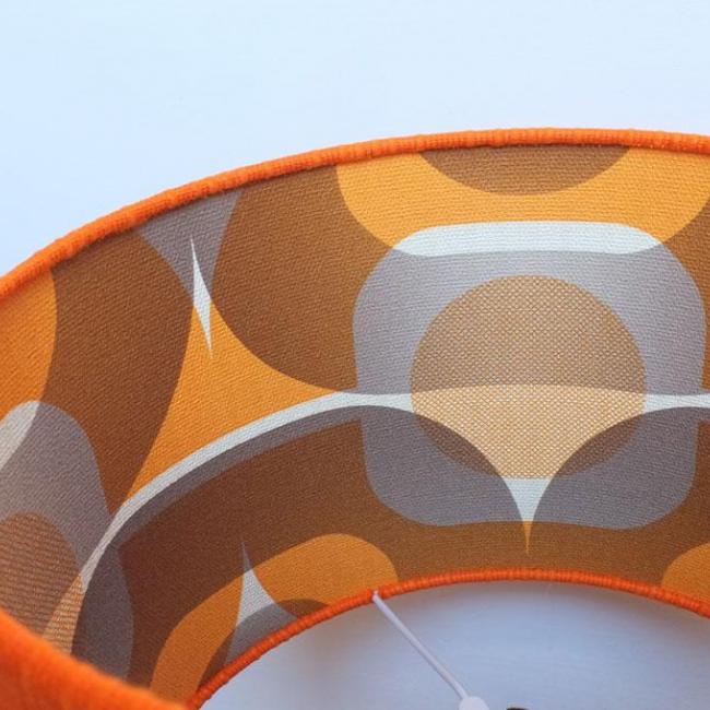 Retro Inspired Brown Geometric Lining